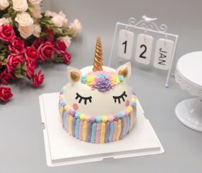 BÉ NGỰA UNICORN CẦU VỒNG 20